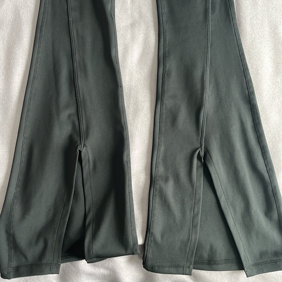 Leggings - Picture 2 of 4